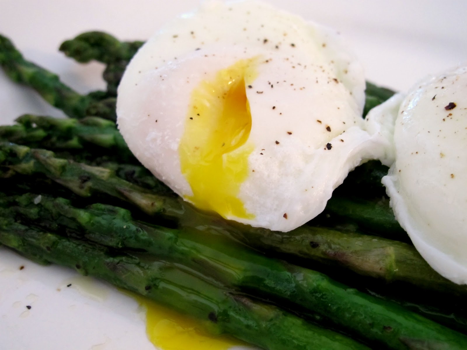 A Toast to Taste Spring Asparagus with Poached Egg