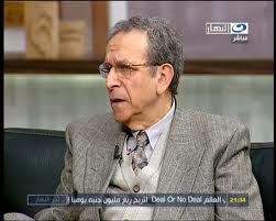 " قديس الثورة ": د. حسام عيسى أستاذ القانون