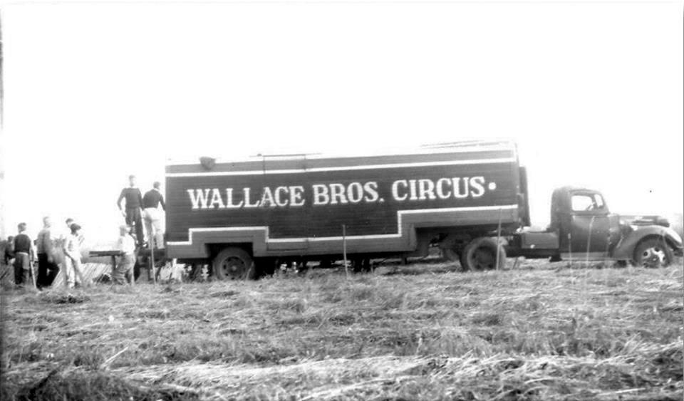 Wallace Brothers Circus