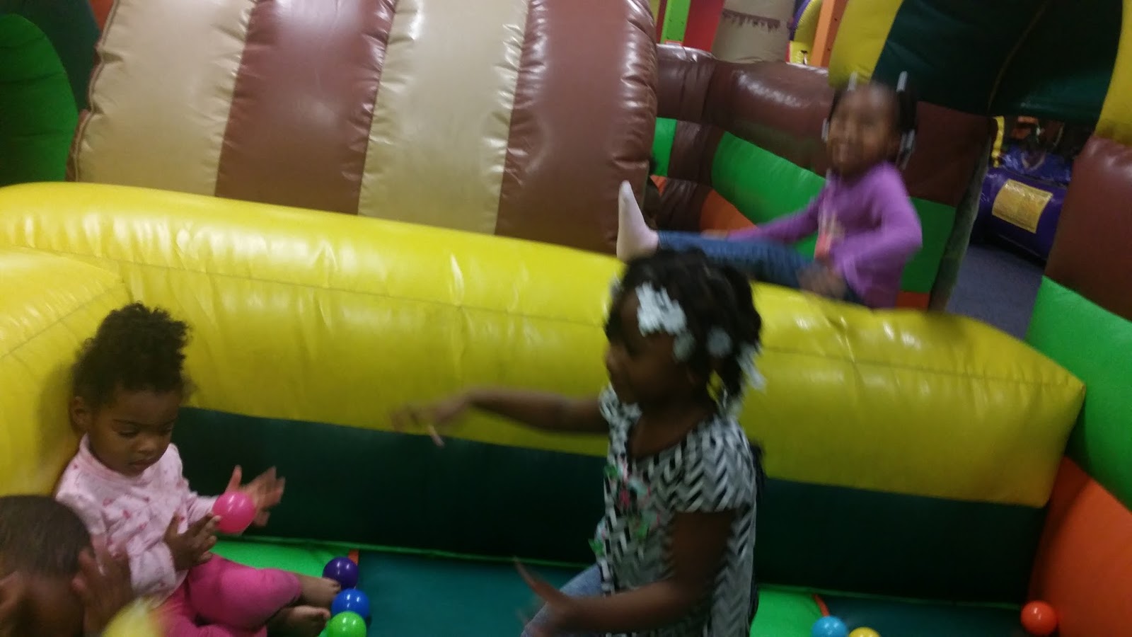 Inflatable Kingdom Kidz Zone Birthday Party Place in Jackson Mississippi