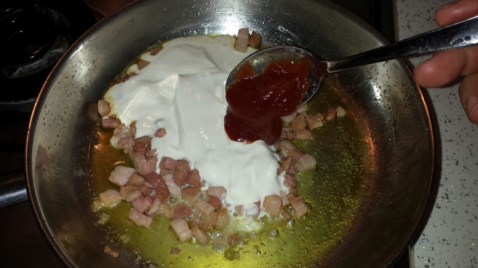 Cucinare con Anna Pasta con pancetta e curry