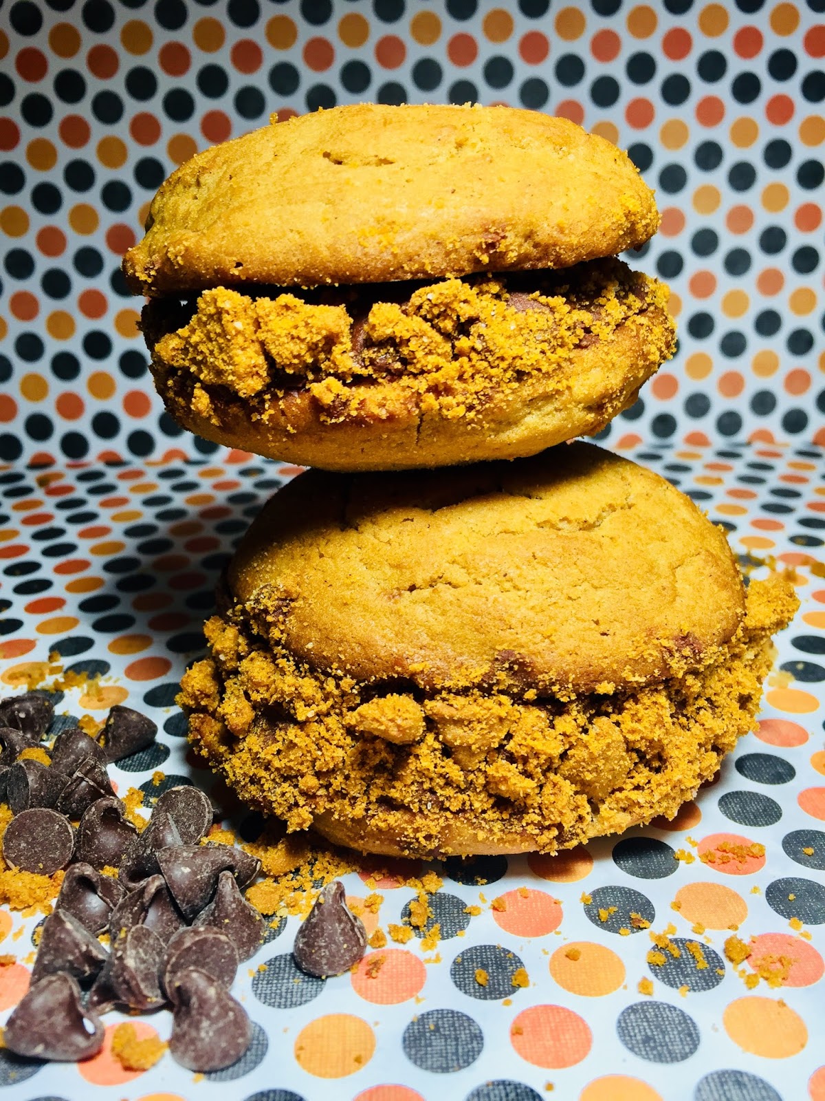 Cookie Butter Whoopie Pies