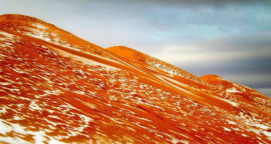 Breath-Taking Pictures Of Snow In Sahara For The First Time In 37 Years