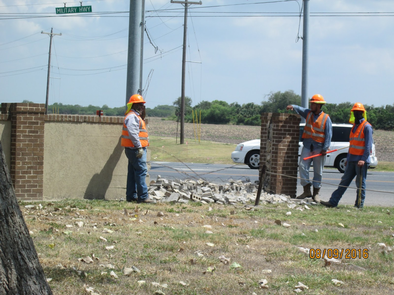 Rio Bravo Subdivision POA Removing the gate concrete walls