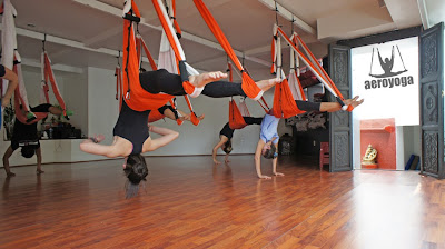 MEDIO PUENTE COLGANTE, AERO YOGA NIDRA, AERO YOGA AEREO MEXICO DISTRITO FEDERAL, PRIMERA CERTIFICACION AEROYOGA AMERICA LATINA POSTIRAS Y EJERCICIOS ANJALI YOGA POLANCO DISTRITO FEDERAL, GUADALAJARA, PUEBLA, NUEVO LEON, MONTERREY, BAJA CALIFORNIA, YUCATAN CANCUN, PUERTO VALLARTA, 