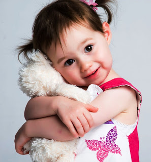 pics of cute baby girl with toy animal for whatsapp dp pics of cute baby girl with toy animal for whatsapp dp