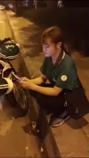 OJOL CEWE NGENTOT TENGAH MALAM DI GUDANG - Nonton Film Bokep Terbaru