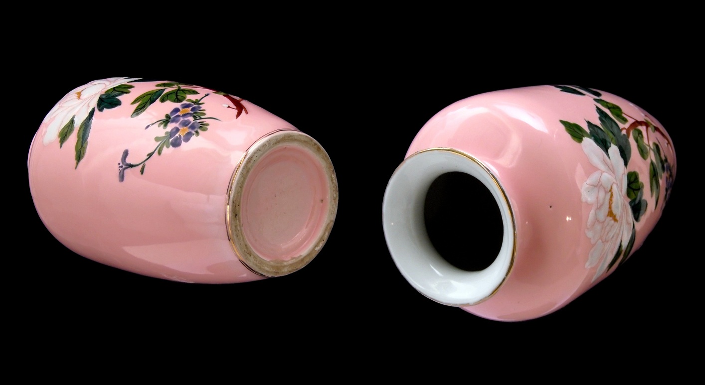 PATINA ANTIK VINTAGE CHINESE PINK FLORAL VASE
