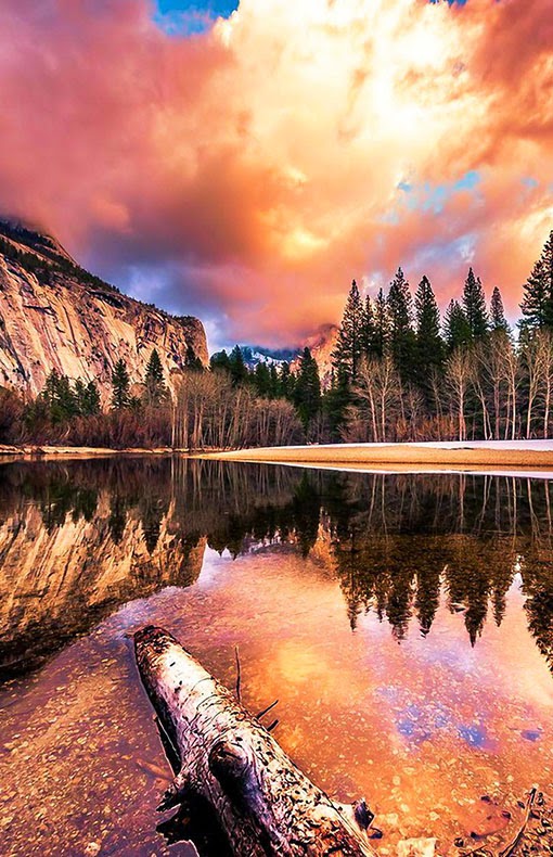 Yosemite National Park is a United States National Park spanning eastern portions of Tuolumne, Mariposa and Madera counties in the