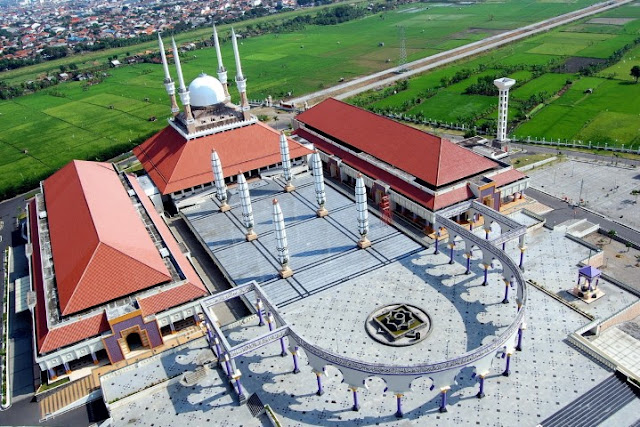 Masjid Agung Jawa Tengah Semarang