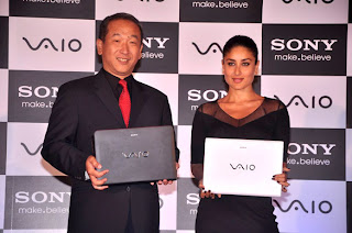 Kareena Kapoor unveils Sony Viao's latest range