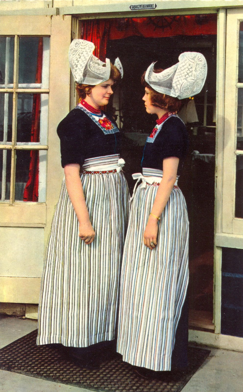 FolkCostume&Embroidery: Costume of Volendam, North Holland, The Netherlands