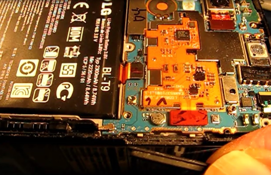 The Original Mechanic How to replace the battery and volume button on