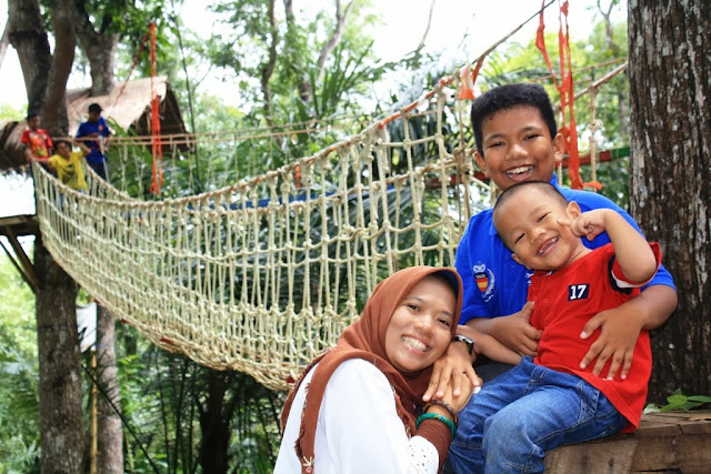 Sarana bermain anak-anak yang dekat dan murah meriah Sarana bermain anak-anak yang dekat dan murah meriah