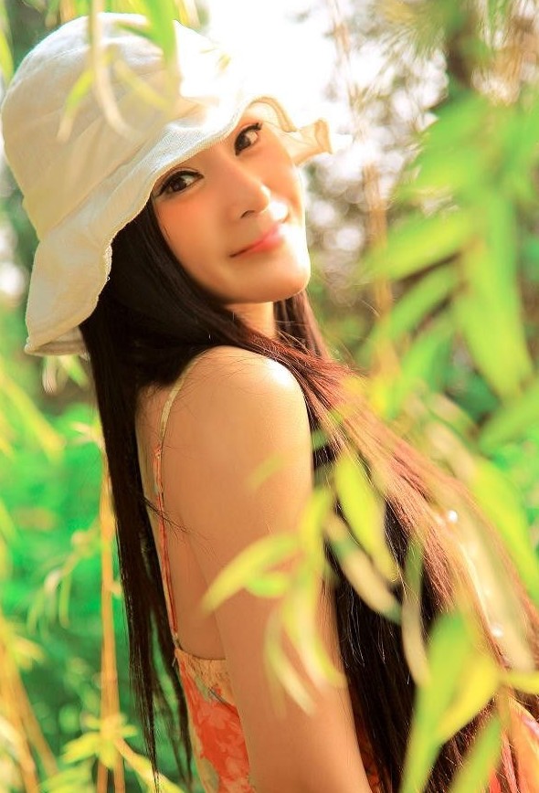 China Hot Idol Isabella Yang Qi Han - I am an Asian Girl