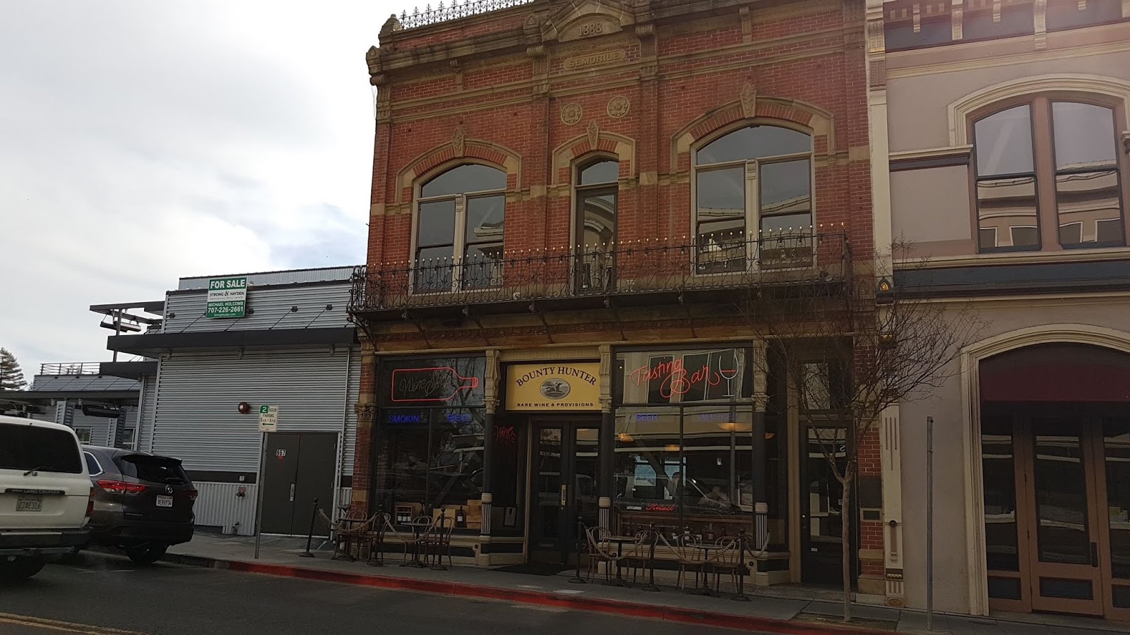 Jeeps Pubs Taverns and Bars Bounty Hunter Wine Bar & Smokin' BBQ (Napa