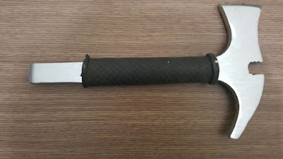 B&uacute;a tho&aacute;t hiểm chuy&ecirc;n dụng