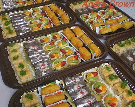 Www.kueandrabrown.com: Snack Nampan Mika ( Darpiscok 