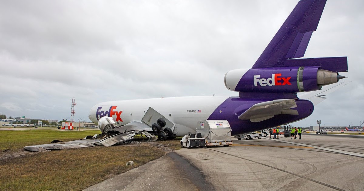 MEC&F Expert Engineers The landing gear collapse on a FedEx MD1010F, widebody cargo jet was