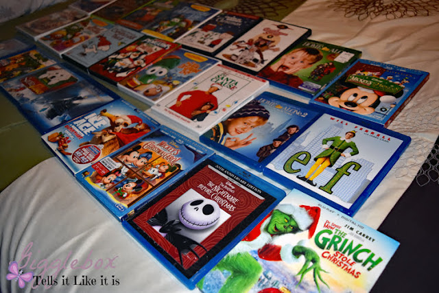 Christmas movies countdown, Christmas countdown, Christmas traditions, Christmas movies, family fun at Christmas,