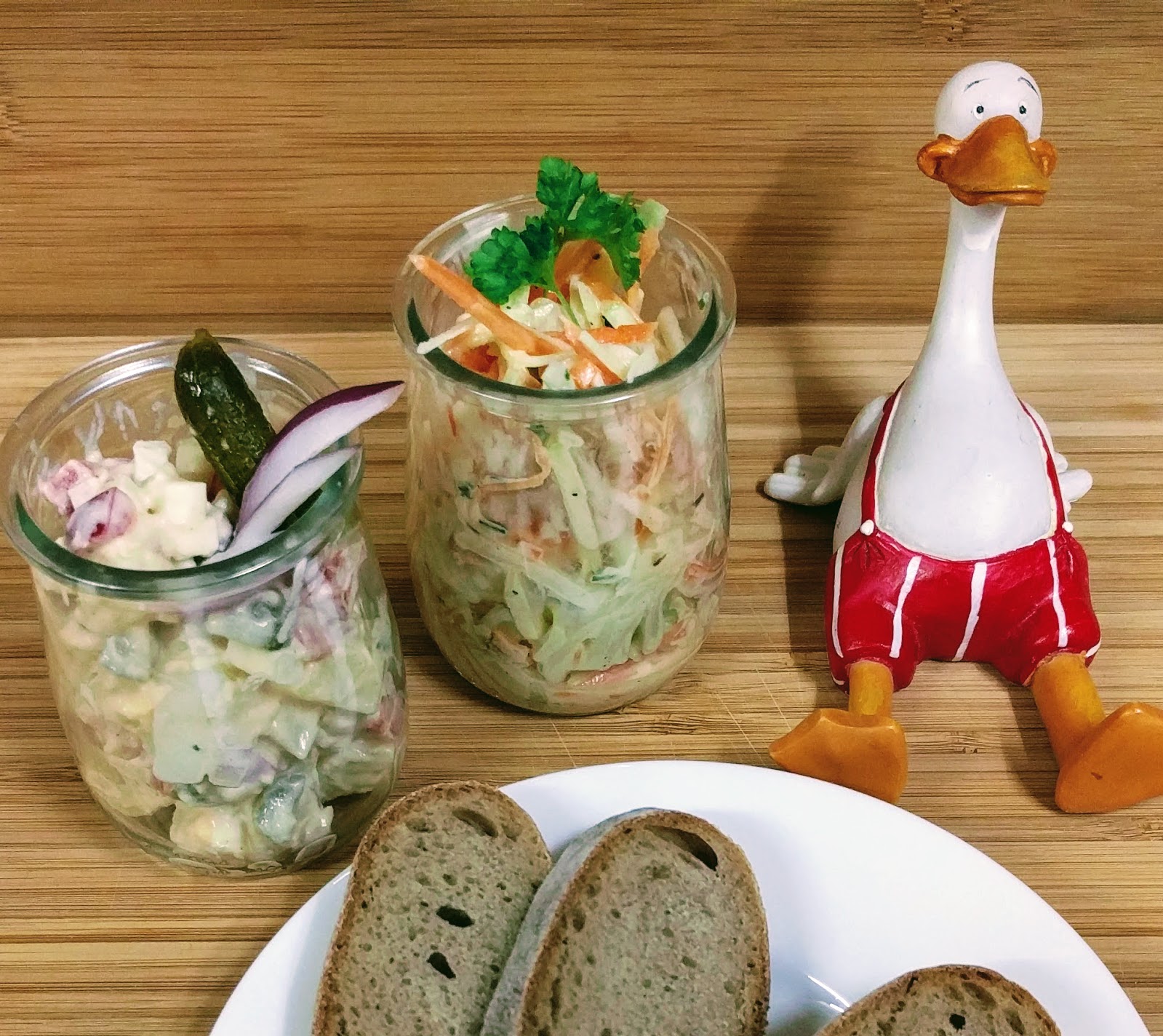 - Kohlrabi - Karotten - Apfel Salat