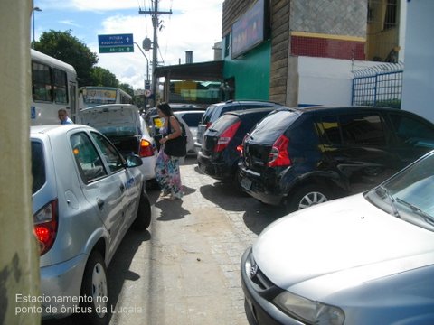 Estacionamento irregular Parque Cruz Aguiar