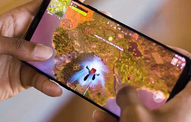 Fortnite now available on Android Fortnite now available on Android