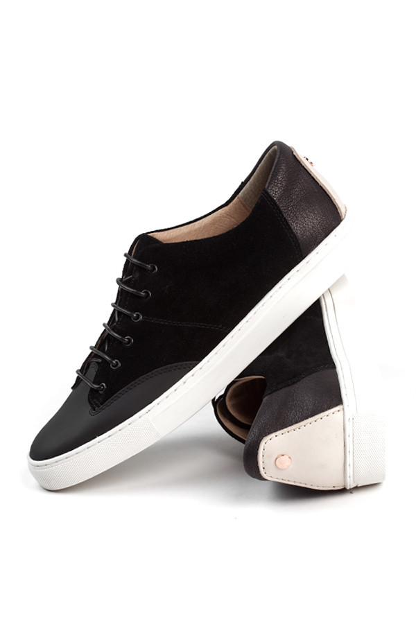All-Day Two-Fold: TCG Cooper Sneakers | SHOEOGRAPHY