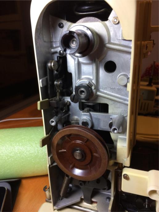 Sewing Machines and Sew Forth HowTo Install New Belts on the Bernina