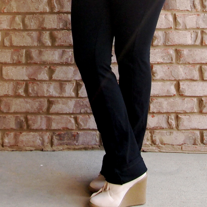 Stylist's Secrets How To Wear Yoga Pants To Work Simply Sabrina