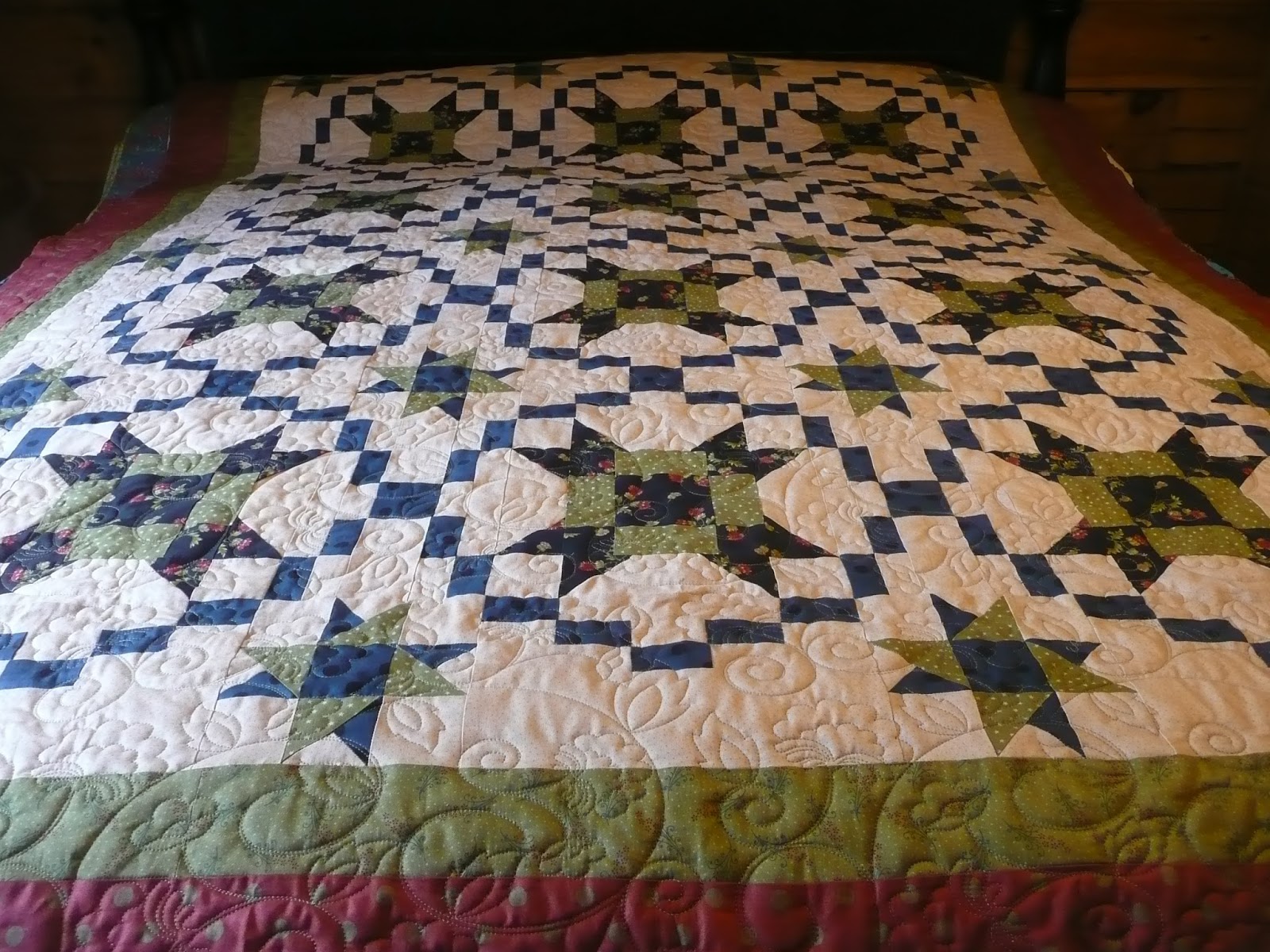 Acorn Ridge Quilting Lois's Star Quilt