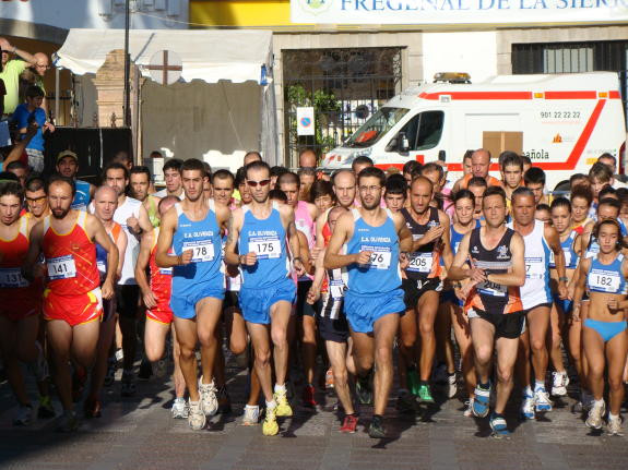 FOTO CARRERA POPULAR FREGENAL DE LA SIERRA