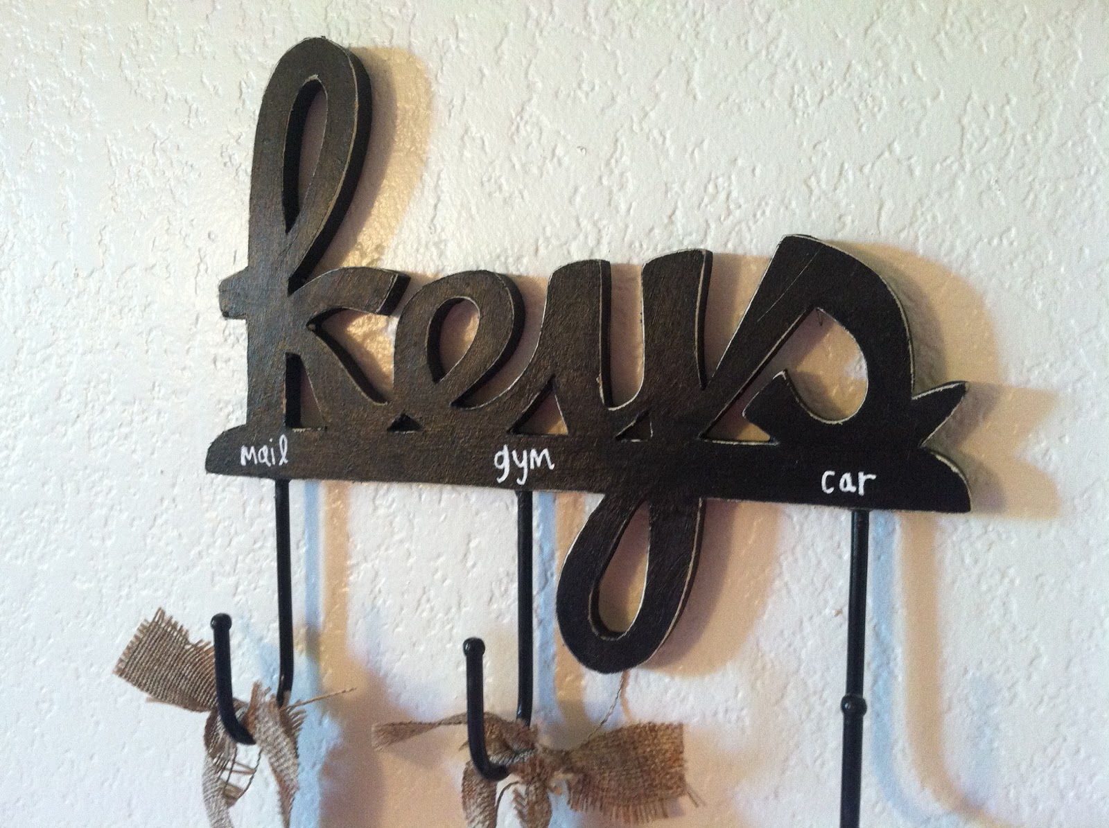 Thrift and Craft It DIY Chalkboard Key Holder