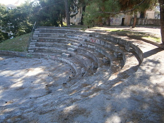 το υπαίθριο θέατρο του Αγίου Δημητρίου στην Κοζάνη