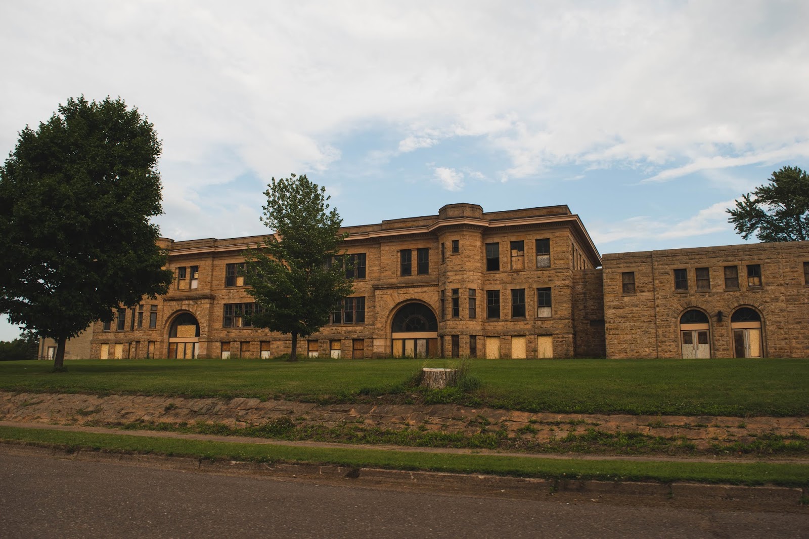 Sandstone Primary School