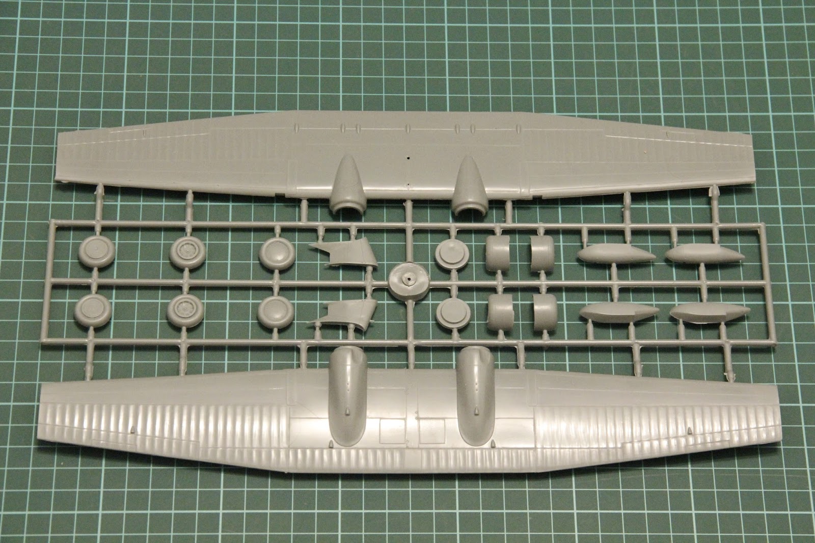 Eduard 1/72 The Boat Limited Edition (2118) - DetailScaleView