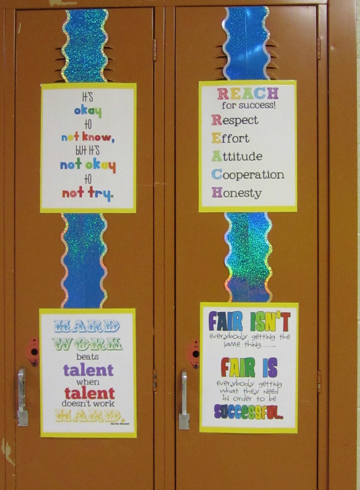 Teaching My Friends!: Hallway Decorating and Great Printables
