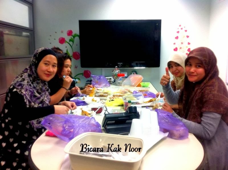 Dapur Kak Noor Dan Kalau Malas Nak Kotor Tangan Boleh Order Dari Kak Noor Untuk Warga Brunei Darussalam Sahaja Yang Jauh Tu Tengok Gambar Saja Lah Ya