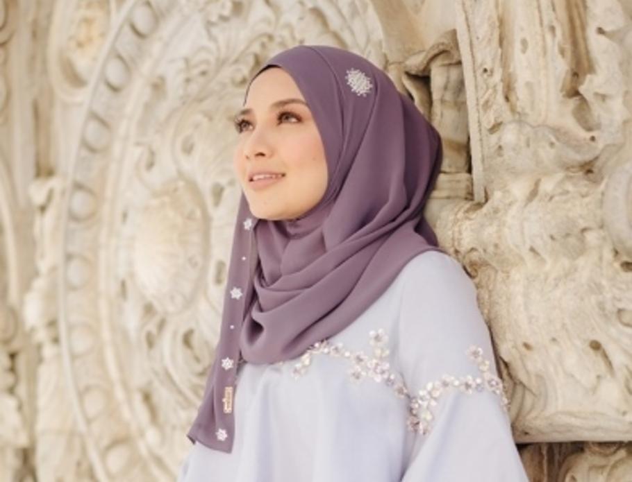 Are Hijabs Becoming a Fashion Statement? | Islamic 