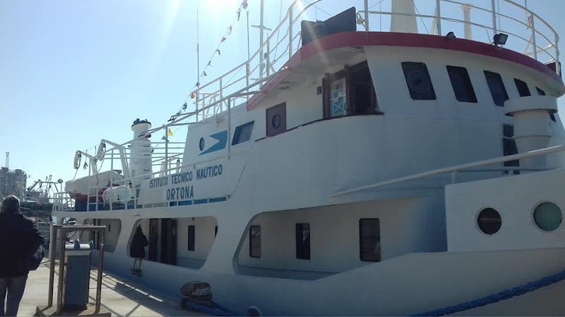 L'Istituto Nautico compie 100 anni di attività.Video Nave S.Tommaso