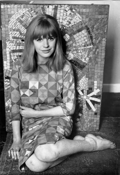 Beautiful pictures of young Marianne Faithfull ~ vintage everyday