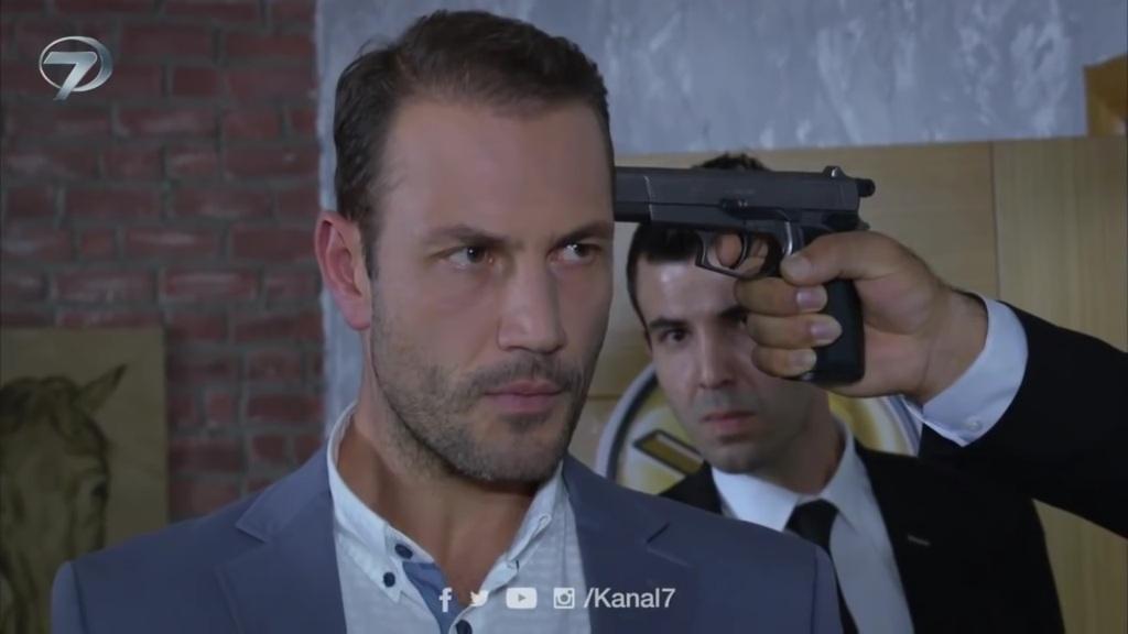 Elif odcinek 231: Kenan chce zabić ojca Arzu! Veysel ma atak zazdrości! [Streszczenie + Zdjęcia]