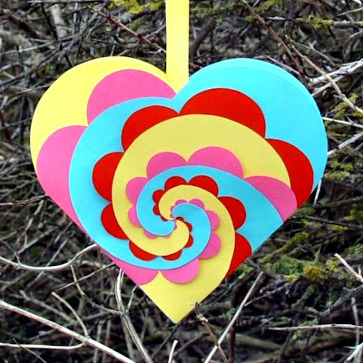 How To Make Woven Paper Hearts + Video Tutorial