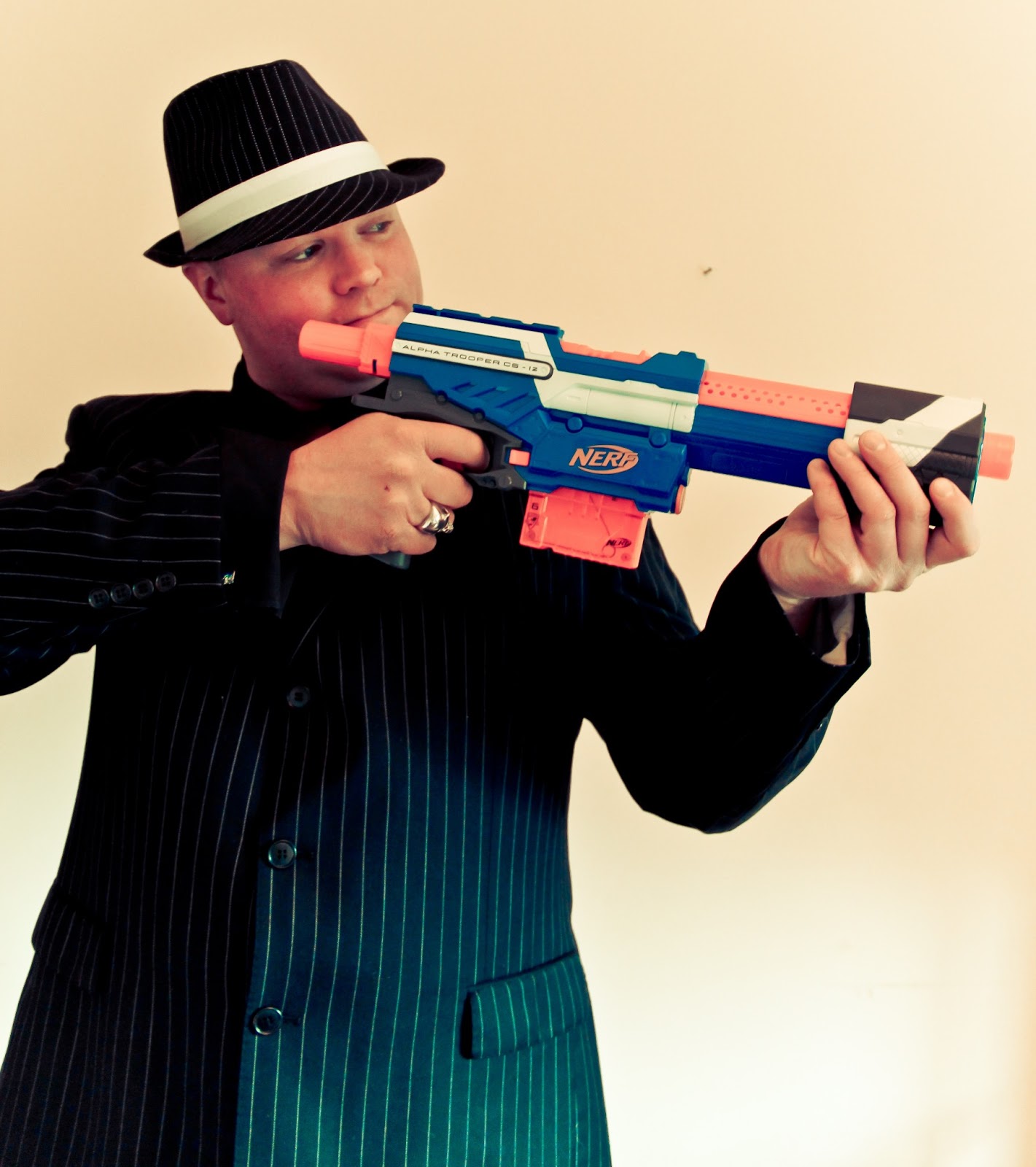 Bookish Lifestyle Interview + Giveaway with Alexander Gordon Smith