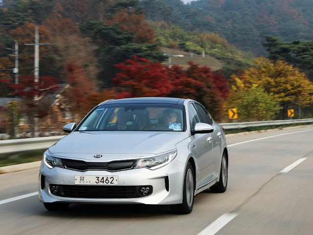 2016 Kia Optima PHEV 2016 Kia Optima PHEV