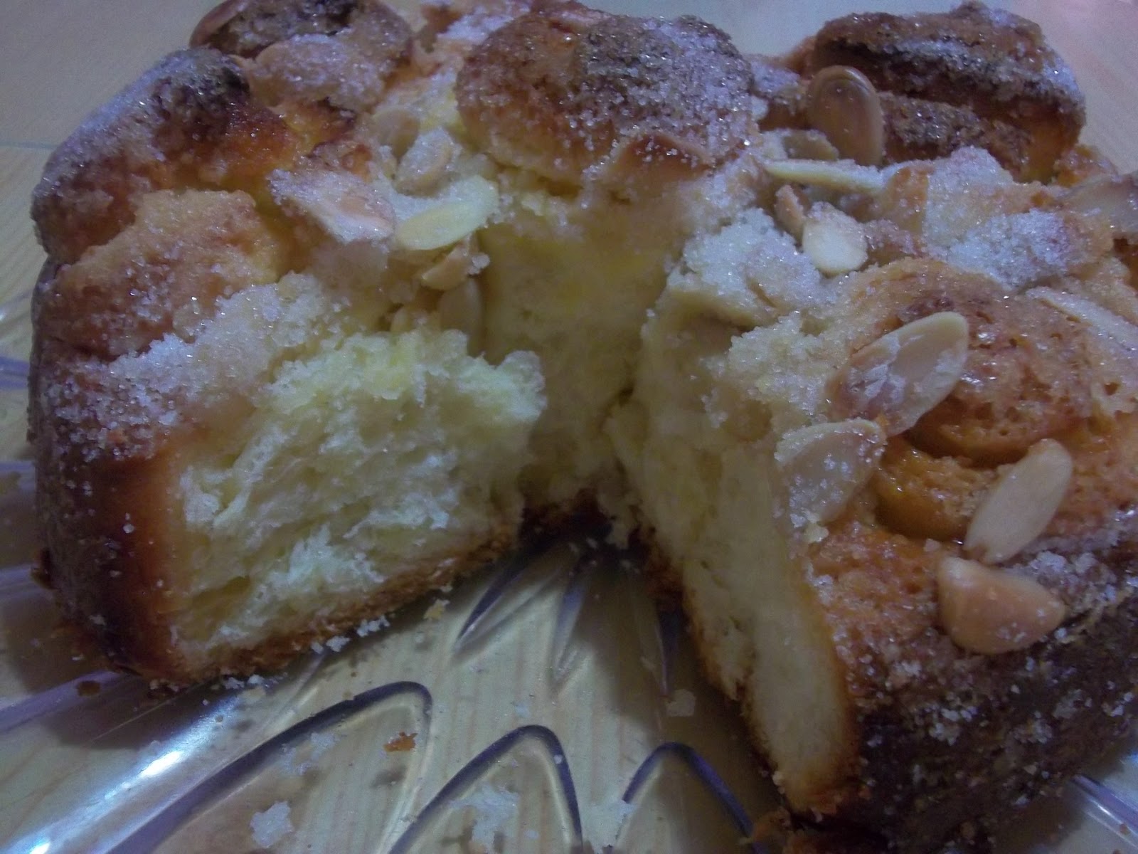 Brioche Bostock Torta de pan Brioche y almendras