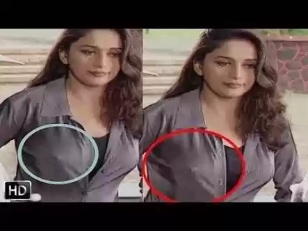 #Shocking: Wardrobe Malfunctions you have never seen. Alia Bhatt’s and