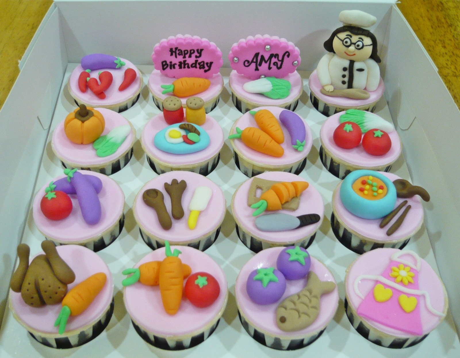 Jenn Cupcakes & Muffins Kitchen theme cupcakes