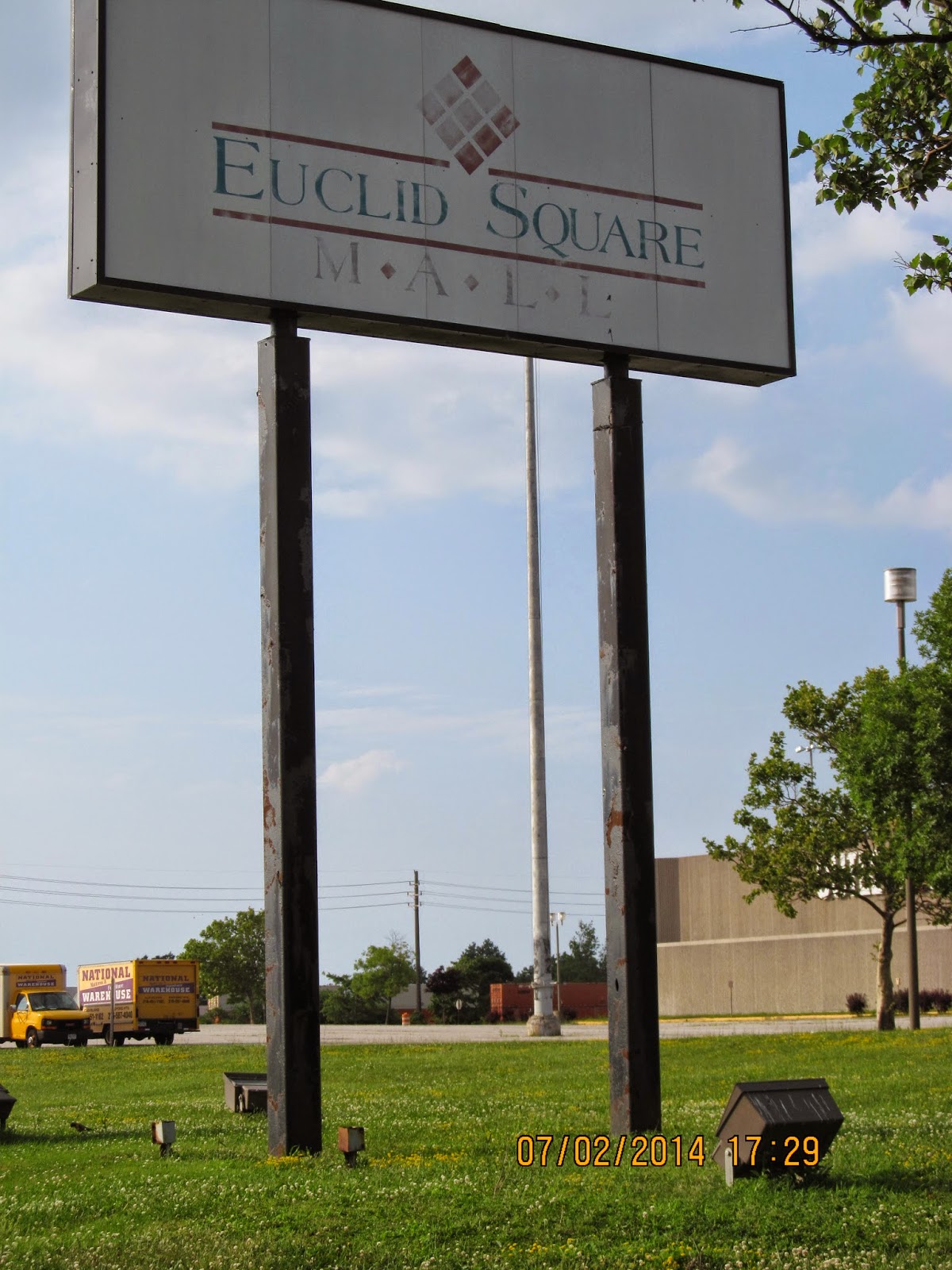 Trip to the Mall Euclid Square Mall (Euclid, OH)