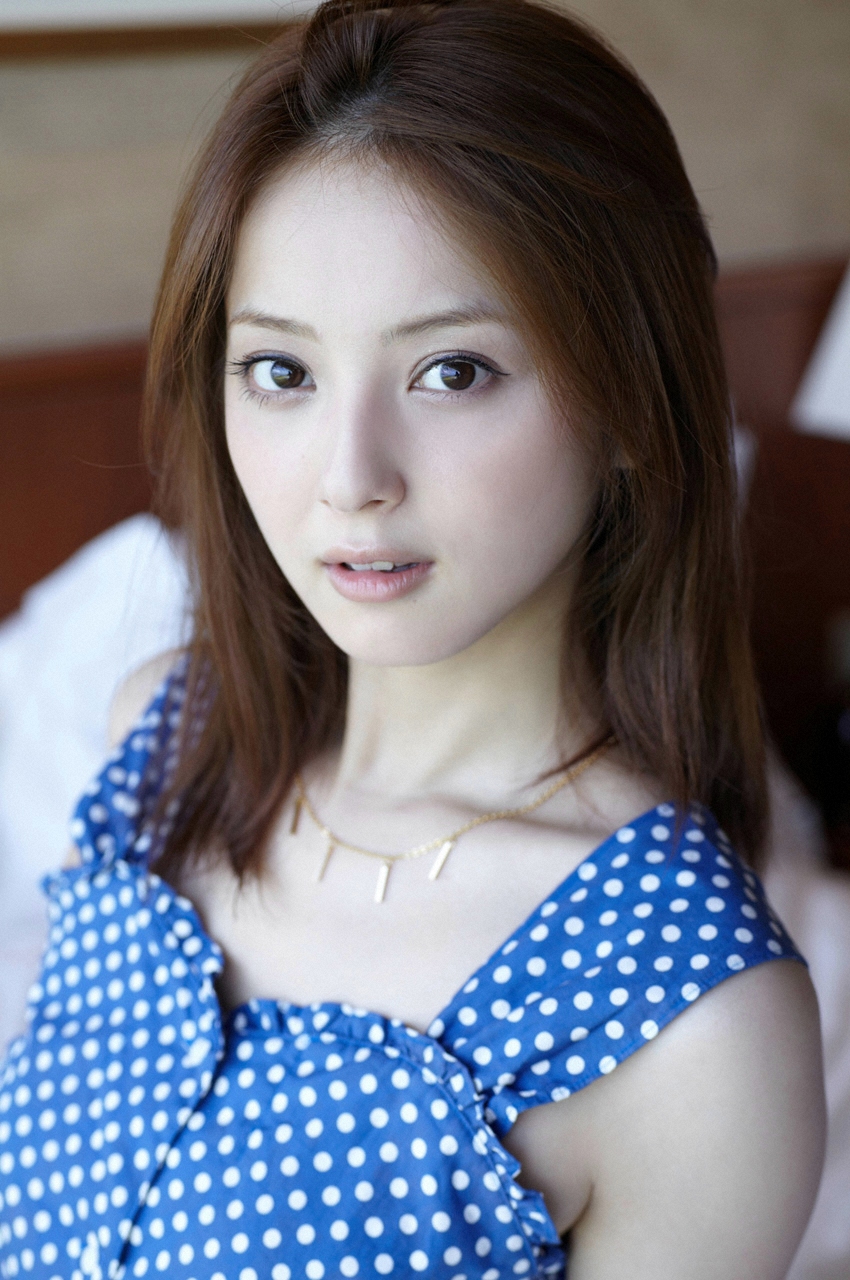 Movie Synopsis Nozomi Sasaki / 佐-木 希 さ さ き-の ぞ み Japanese Actress.